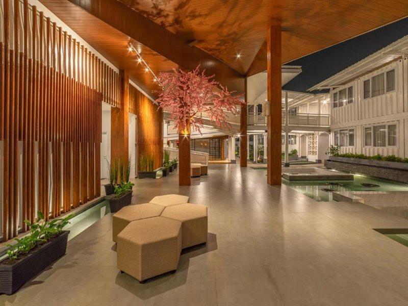 Kontena Hotel Batu  Εξωτερικό φωτογραφία