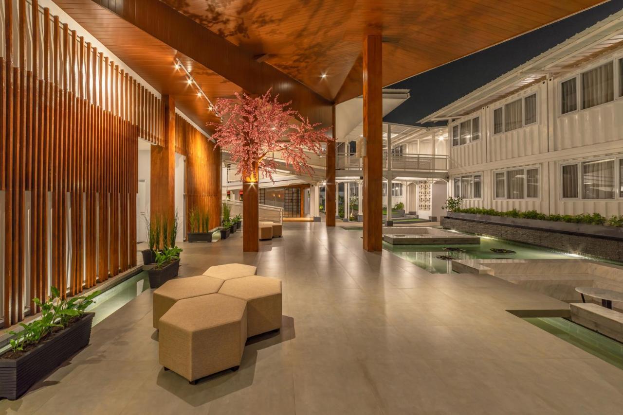 Kontena Hotel Batu  Εξωτερικό φωτογραφία