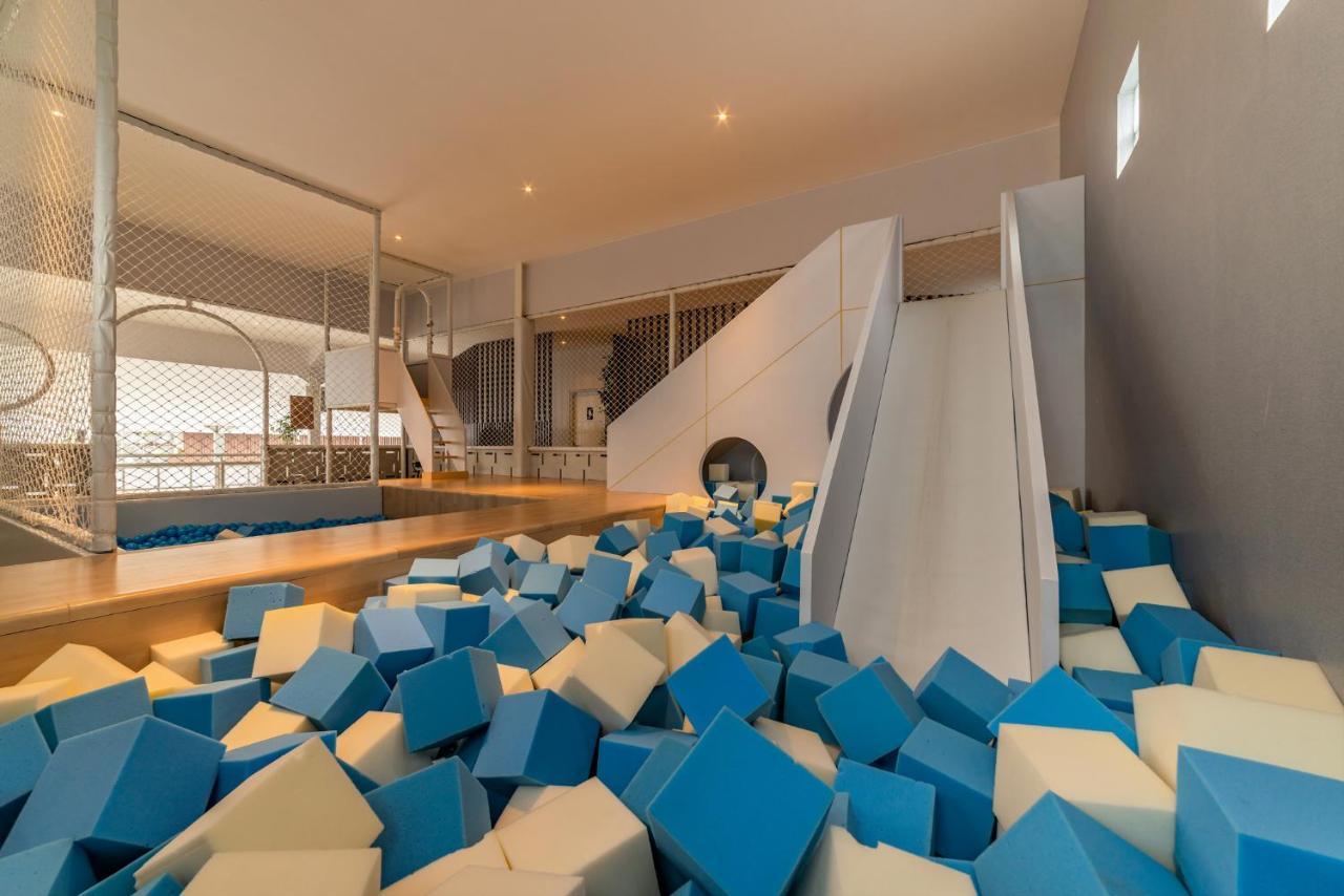 Kontena Hotel Batu  Εξωτερικό φωτογραφία