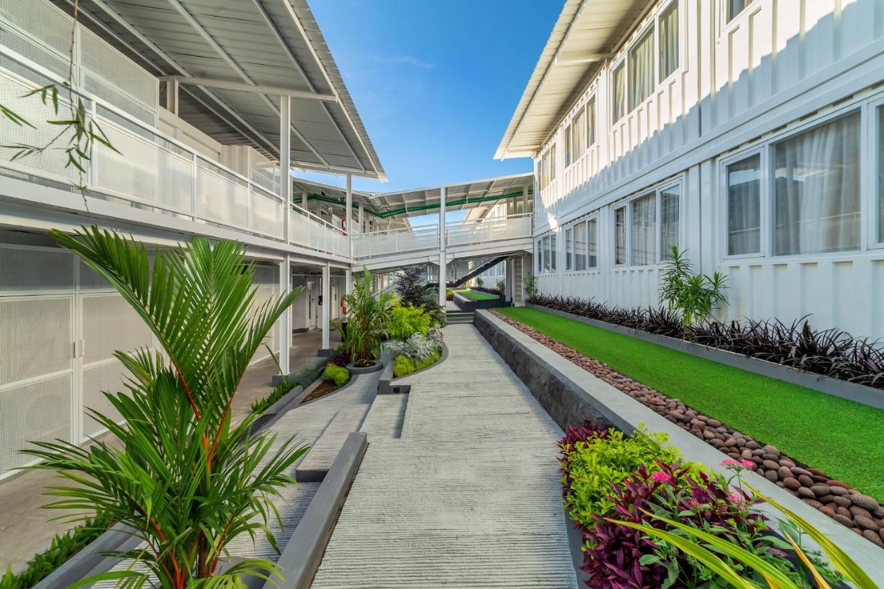 Kontena Hotel Batu  Εξωτερικό φωτογραφία