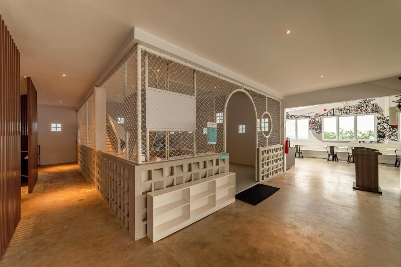 Kontena Hotel Batu  Εξωτερικό φωτογραφία